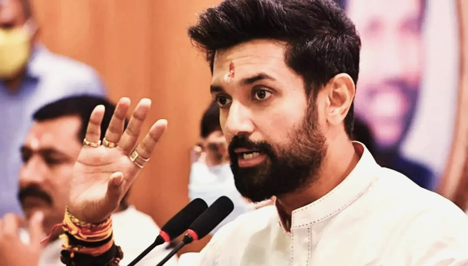 चिराग पासवान को मिली Z श्रेणी की सुरक्षा, SSB की जगह 33 CRPF जवान के सुरक्षा घेरे में रहेंगे केन्द्रीय मंत्री