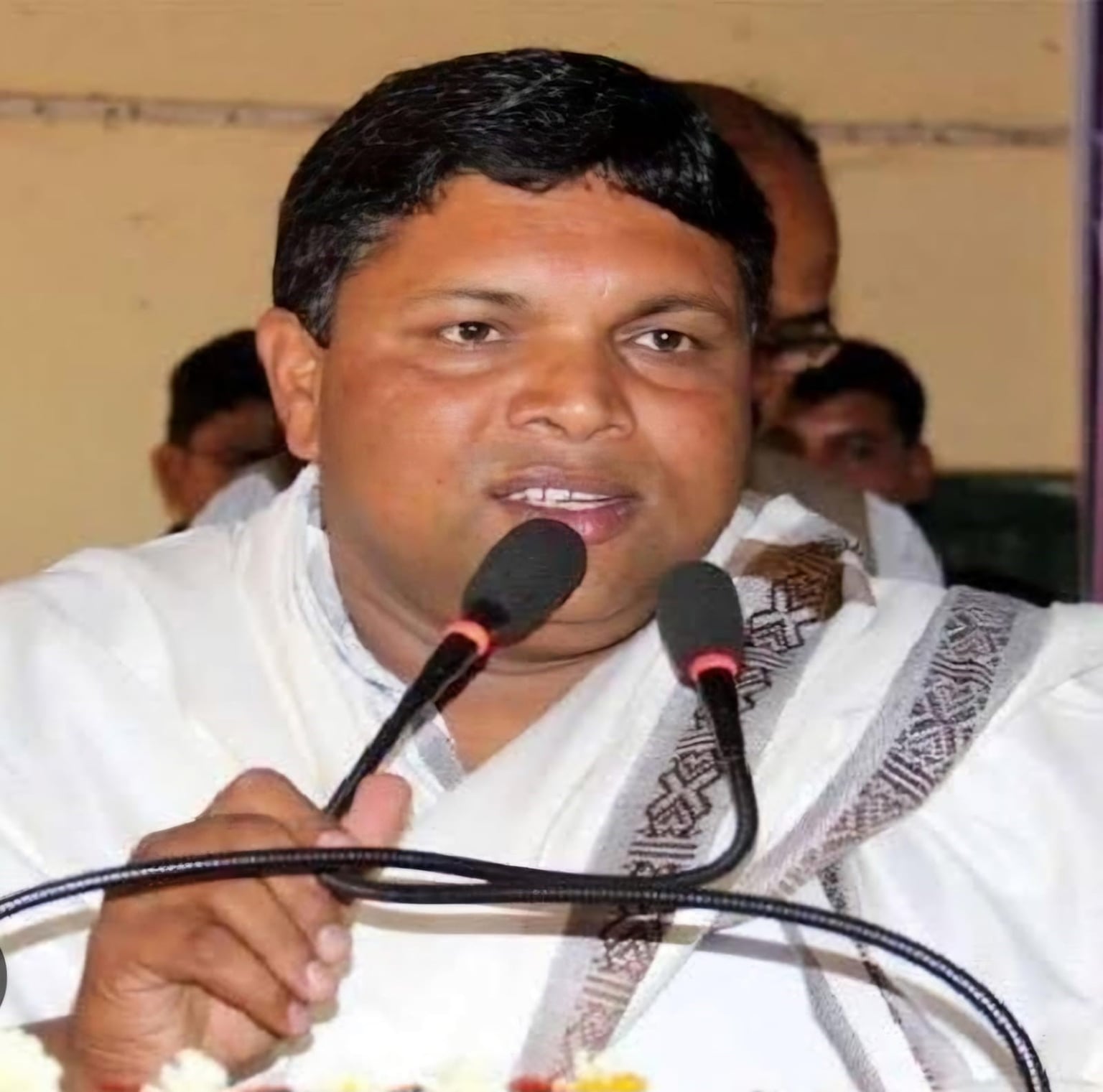 जरमुंडी विधानसभा सीट: पूर्व मंत्री बादल के टिकट पर लग सकता है ग्रहण, प्रियंका गांधी के कहने के बावजूद भी लोकसभा चुनाव में नहीं दिला सके थे बढ़त