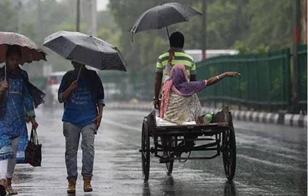 Weather Forecast: बंगाल की खाड़ी में बन रहा लो प्रेशर, जानिए झारखंड में कब तक होगी बारिश