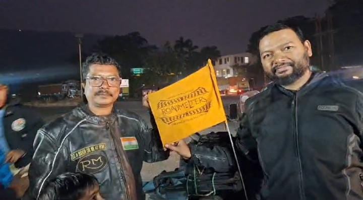 अलग-अलग राज्यों का दौरा कर बेटी बचाओ, बेटी पढ़ाओं का नारा बुलंद कर रहे जमशेदपुर के ये बाइकर्स, 15 दिन बाद लौटने पर हुआ भव्य स्वागत