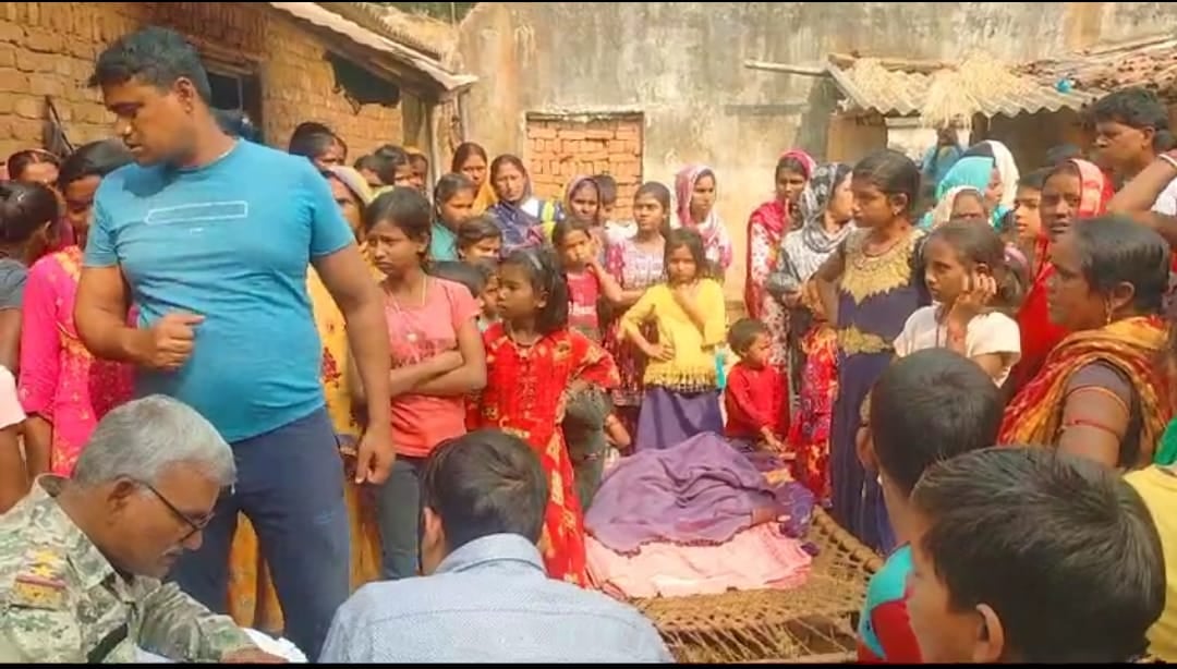 मां कपड़ा धोती रही, तालाब में बह गये दो मासूम, परिवार वालों का रो-रोकर बुरा हाल, जानिए कहां की है घटना