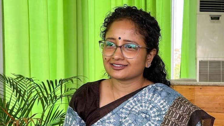 झामुमो पार्टी में कल्पना सोरेन क्यों लेंगी हेमंत सोरेन की जगह, पढ़िए इस रिपोर्ट में