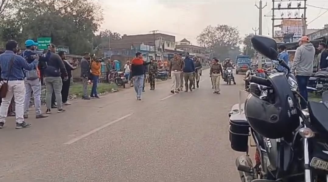 बाघमारा कांड : पुलिस एक्शन से "औकात " में आये रंगदार, एक और हुई एफआईआर