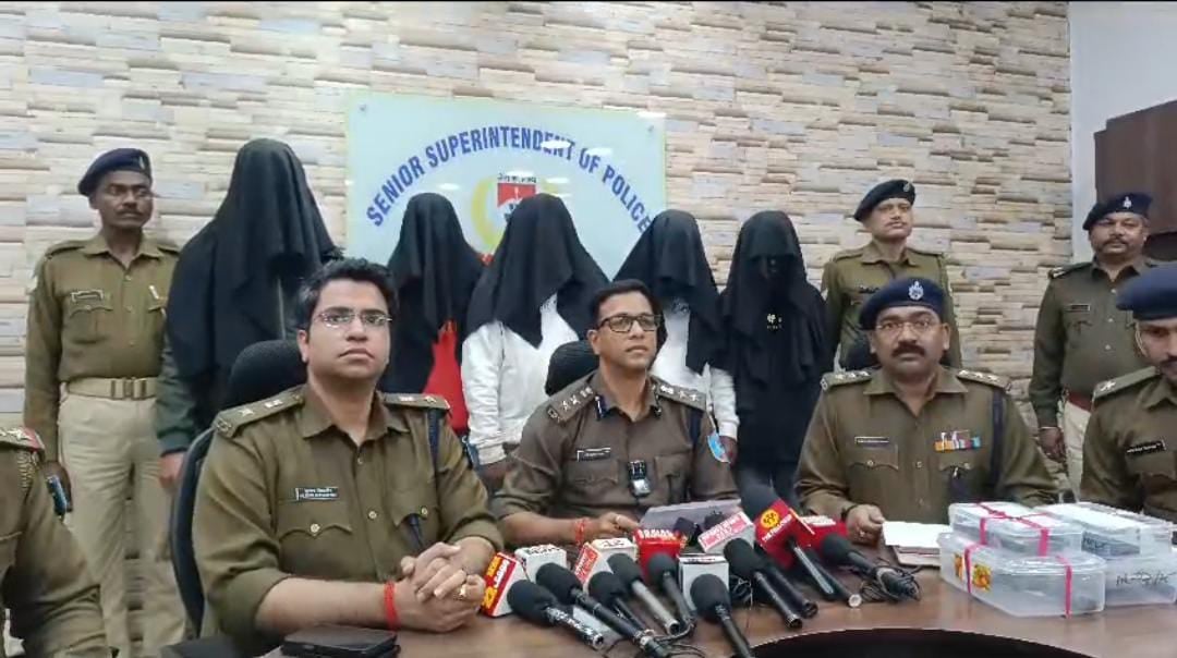 कांग्रेस नेता के भाई संतोष सिंह हत्याकांड का पुलिस ने किया खुलासा, 5 अपराधी गिरफ्तार, 2 पिस्टल और 5 जिंदा कारतूस बरामद