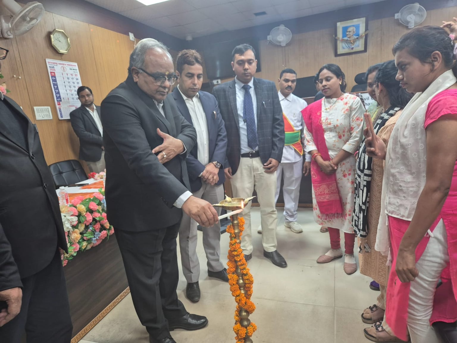 अब घर बैठे कर सकेंगे केस फाइल और जान सकेंगे मुकदमों की स्थिति, जानिए कैसे