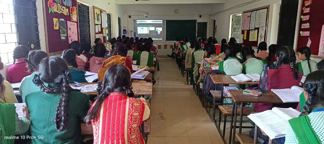 स्कूली शिक्षा एवं साक्षरता विभाग की ओर से 'हाउज़ द जोश' वेबिनार किया गया आयोजित, बच्चों को दिए गए एग्जाम टिप्स