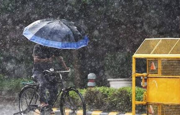 Weather Alert:आज झारखंड के इन जिलों में दिखेगा बारिश और वज्रपात का व्यापक असर, रहे सावधान,जानें अपने जिले का हाल