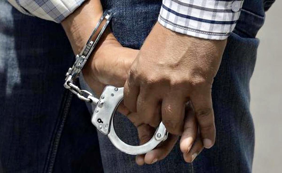 हुसैनाबाद में परीक्षा प्रभावित करने की कोशिश! दो युवक गिरफ्तार, आरक्षियों ने परीक्षा ड्यूटी में व्यवधान डालने का लगाया आरोप