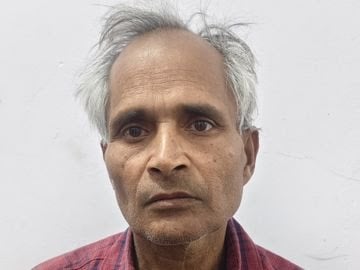 बैंक से रुपए निकाल कर जा रहे बुजुर्ग से दिनदहाड़े डेढ़ लाख की छिनतई, पत्नी की इलाज के लिए निकाले थे पैसे