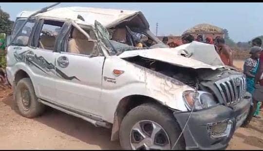 गिरिडीह के दो थाना इलाके में दर्दनाक सड़क हादसा, तीन की मौत, पांच जख़्मी