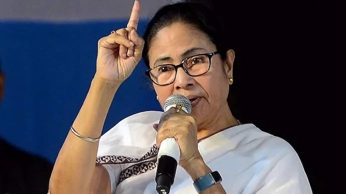 Bengal Politics: भाजपा को जबाव के लिए ममता बनर्जी क्या कर रही तैयारी, पढ़िए इस रिपोर्ट में