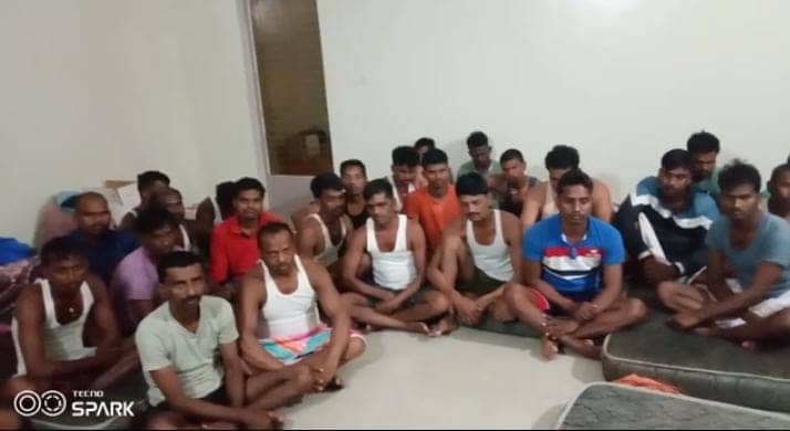 माली में फंसे मजदूरों के पास खाने को पैसे नहीं,वीडियो बनाकर किया अपील,जाने आखिर क्या है पूरा मामला