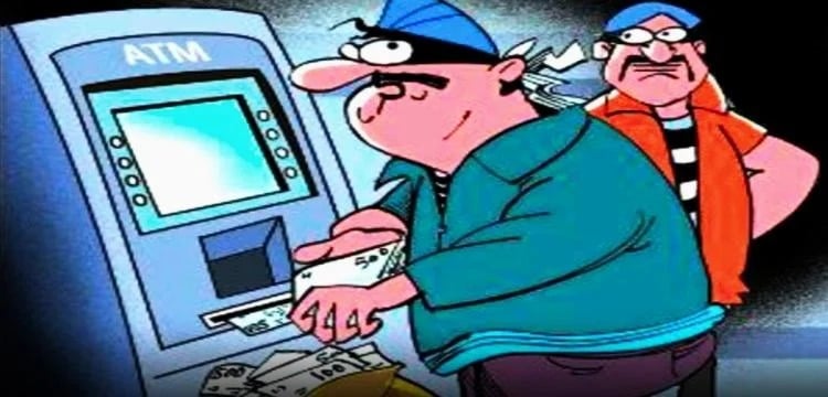 एसयूवी से पांच बदमाश उतरे, एटीएम काटकर ले उड़े साढ़े 11 लाख रुपये