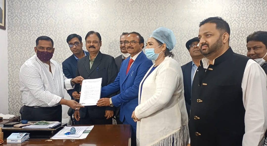 स्वास्थ्य मंत्री बन्ना गुप्ता से मिला डॉक्टरों का प्रतिनिधिमंडल, कई मुद्दों पर रखी अपनी मांग