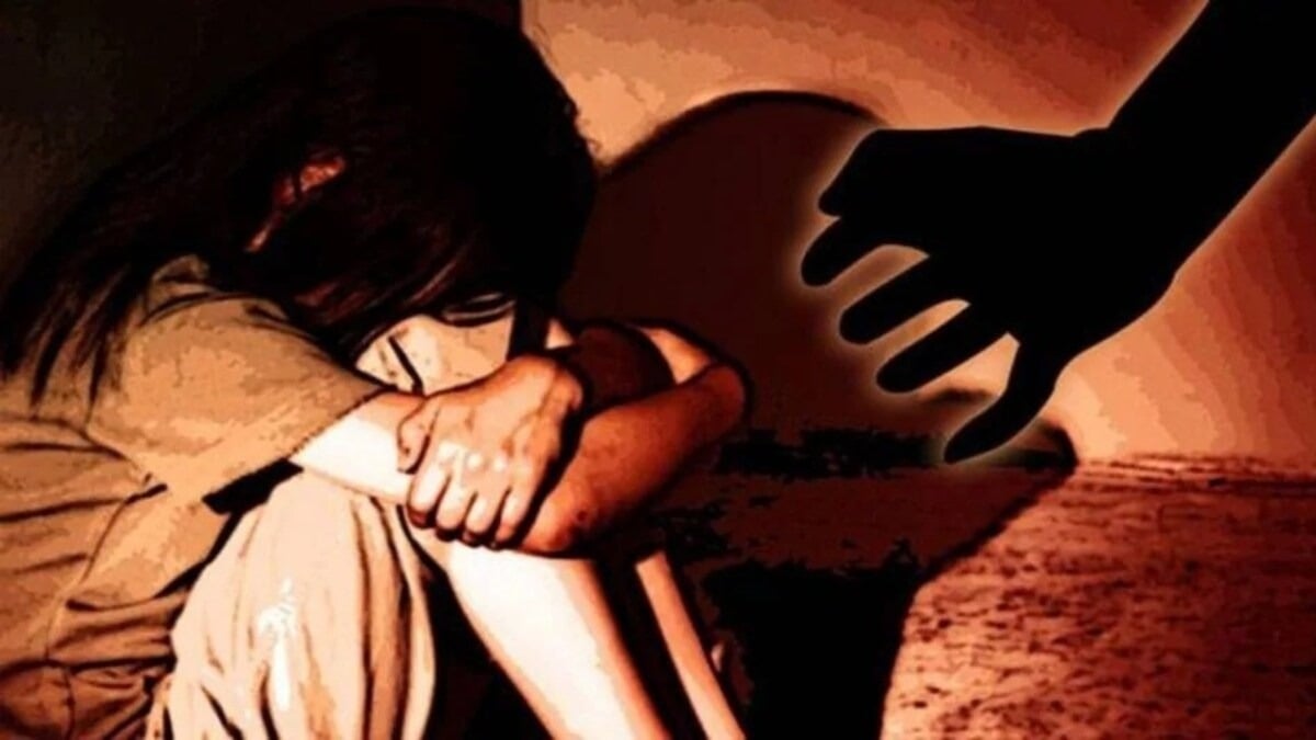 दरिंदगी! 7 साल की मासूम से दुष्कर्म के बाद की हत्या, अब आरोपी चढ़ा पुलिस के हत्थे