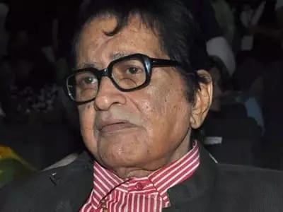 'जिंदगी की ना टूटे लड़ी प्यार कर ले घड़ी दो घड़ी..' भारत कुमार नाम से प्रसिद्ध फिल्म अभिनेता मनोज कुमार का निधन