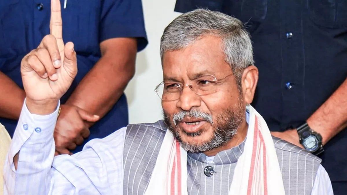 पूर्व मुख्यमंत्री बाबूलाल का सरकार पर सनसनीखेज आरोप, राज्य में आया भूचाल