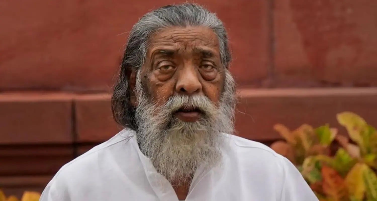 धनबाद पर तो "भस्मासुर" का हाथ, बोकारो एयरपोर्ट पर राजनीति कैसे बन रही पार्टियों के गले की फांस, पढ़िए इस रिपोर्ट में !