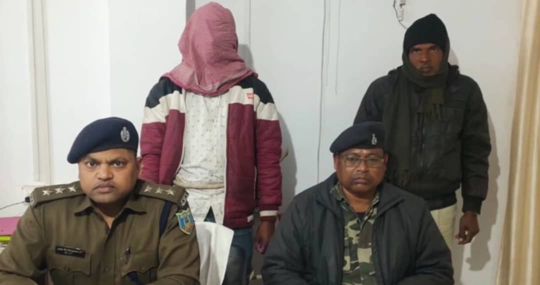 चतरा में नक्सली संगठन का एरिया कमांडर धराया