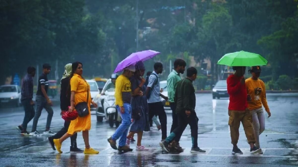रांची में पिछले 20 दिनों से लगातार बारिश , धूप देखने को तरस रहे लोग, जानिए कब मिलेगी राहत