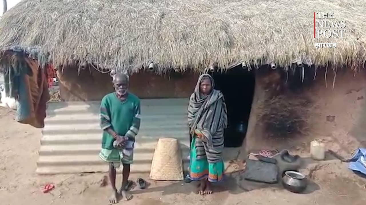 पूछ रहे देवघर के ये परिवार, हमारे दिन कब फिरेंगे सरकार !