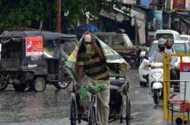 Weather Alert:बंगाल-बिहार में बना साइक्लोनिक सर्कुलेशन झारखंड में मचा रहा है तबाही,आज इन 12 जिलों के लोग रहे अलर्ट