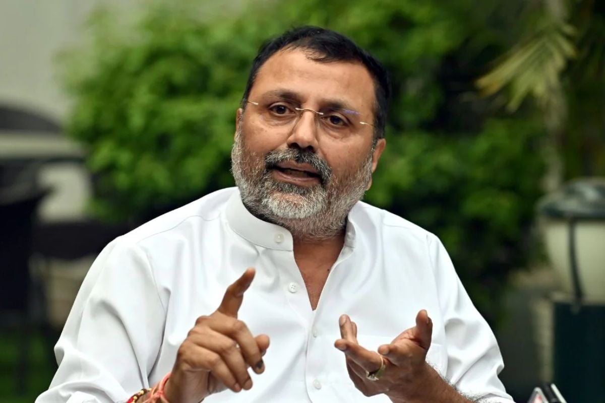 झारखंड के संथाल परगना में क्या छिड़ गया है "गुरिल्ला युद्ध", सांसद निशिकांत दुबे पर 51 और पत्नी पर 47 मुकदमे की क्या है कहानी
