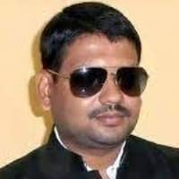 बहुचर्चित नीरज सिंह हत्याकांड : ट्रायल कोर्ट का आया फैसला-पूर्व विधायक संजीव सिंह सहित कुल दस आरोपी हुए बरी !