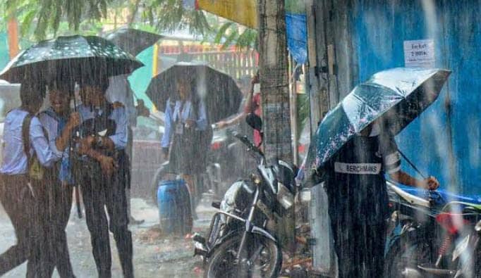 Weather Alert:आज झारखंड के इन 20 जिलों में दिखेगा मौसम का असर, गरज के साथ बारिश और वज्रपात का अलर्ट