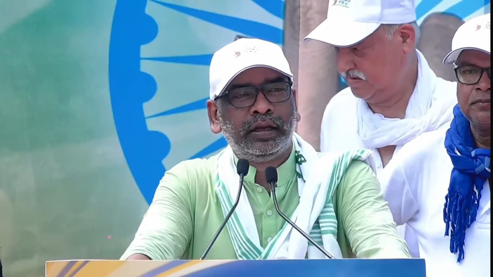 पटना में खूब गरजे CM हेमंत-कहा ये लोग CM तक खरीद लेते हैं लेकिन हम झुकने वाले नहीं है