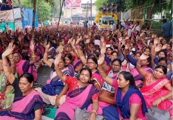 आंगनबाड़ी सेविका और सहायिका के मानदेय में हुई बढ़ोतरी, कैबिनेट की बैठक में लगी मुहर