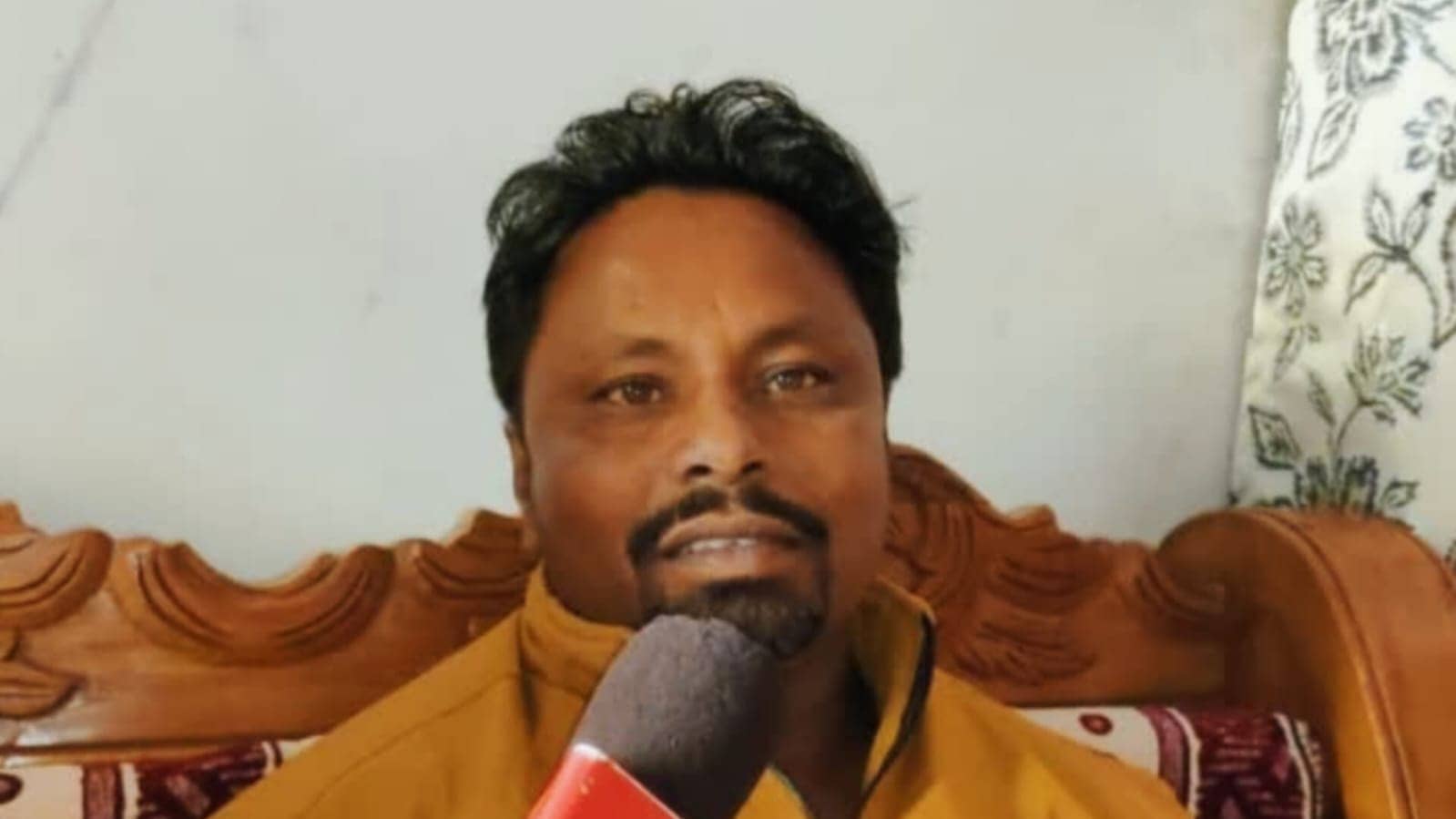 BREAKING: खूंटी से JMM विधायक की अचानक बिगड़ी तबीयत, डॉक्टरों ने दी सर्जरी की सलाह