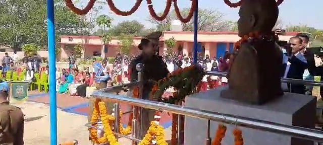 याद किए गए शहीद वीर सपूत विजय सोरेंग, नम आंखों से परिजनों ने पूछा, कब पूरे होंगे वादे