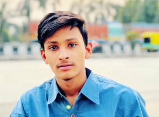 बड़ी खबर: पहले युवक को बुलाया घर फिर हाथ पैर बांधकर चढ़ा दी बली, पढ़ें जमशेदपुर का खौफनाक मामला