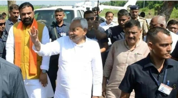 CM नीतीश ने किया लाल बहादुर शास्त्री की जयंती पर नमन, राष्ट्रीय एकता को मजबूत बनाने का संकल्प