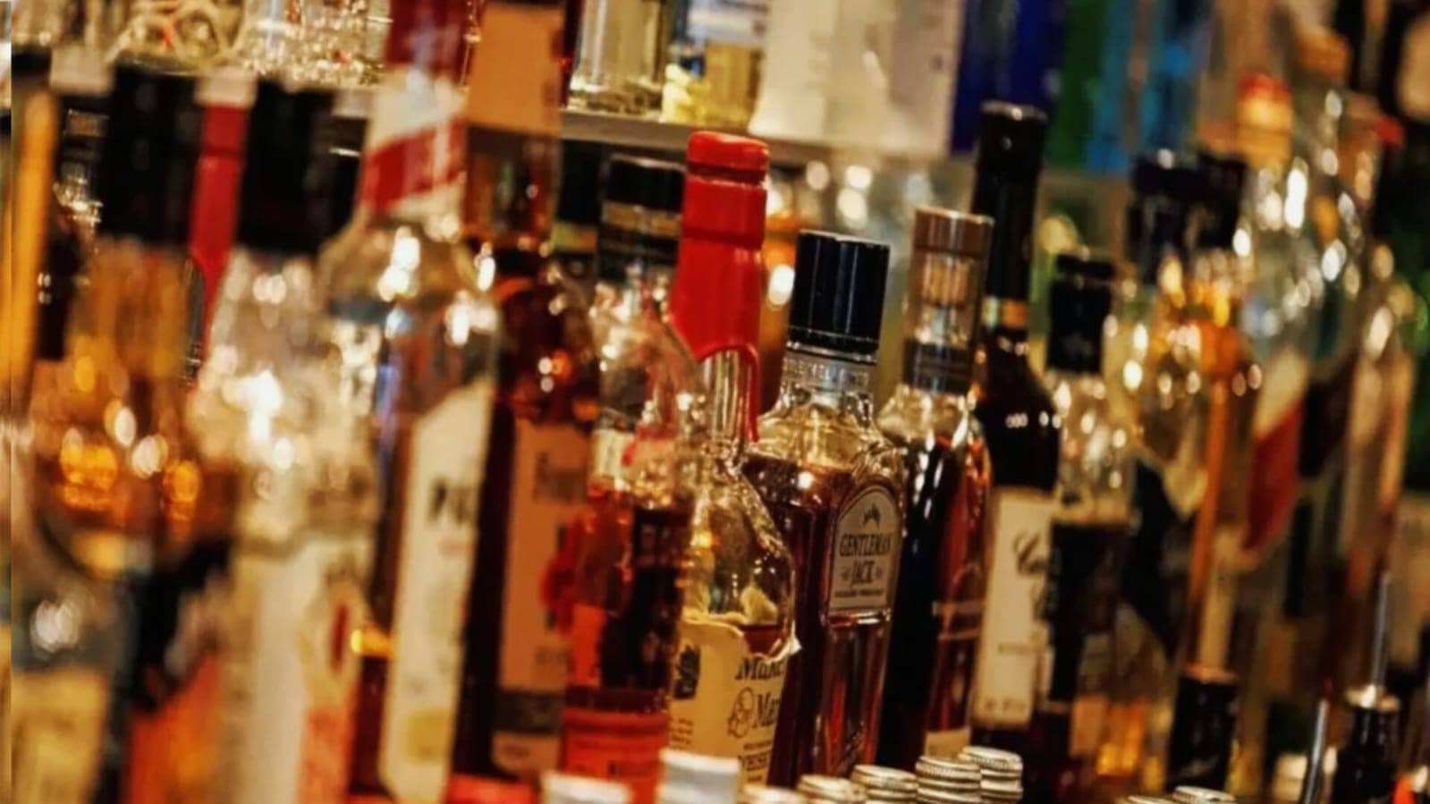 झारखंड शराब घोटाला : एसीबी की बड़ी कार्रवाई, मुंबई और गुजरात से सात आरोपी गिरफ्तार