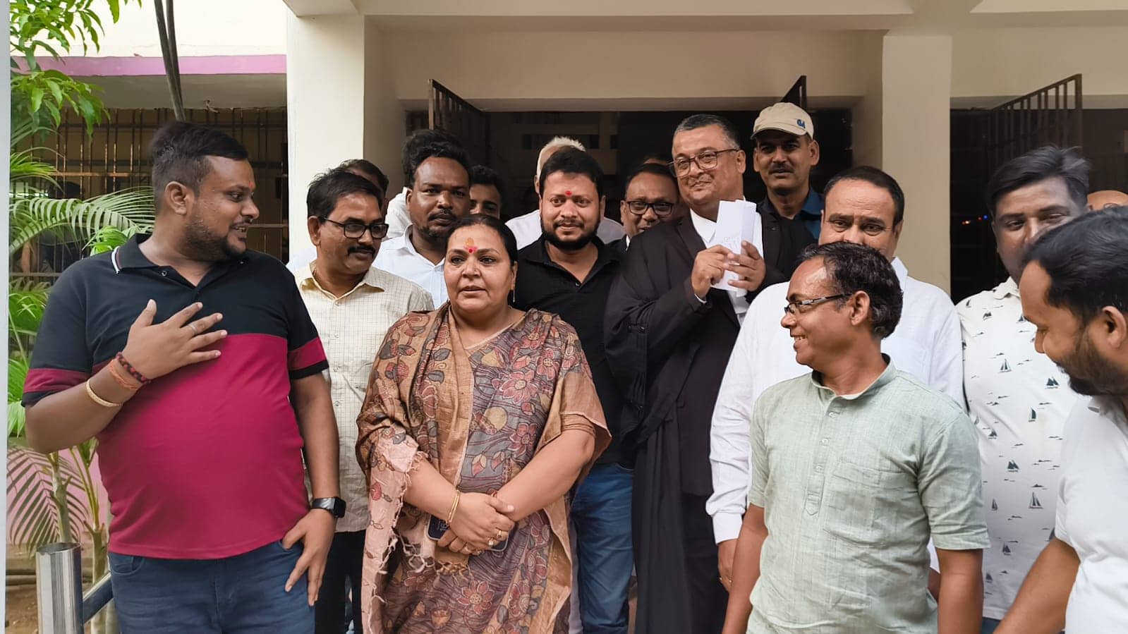 Big Breaking: झारखंड की ग्रामीण विकास मंत्री दीपिका सिंह पांडेय को अदालत ने किया बरी, जानिए किस मामले में थीं आरोपी