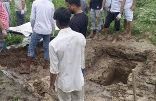 मौत के बाद घरवालों ने दफनाया फिर ऐसा क्या हुआ कि मजिस्ट्रेट ने कब्र से निकाला शव, पढ़ें झारखंड की दिल दहला देने वाली लव स्टोरी