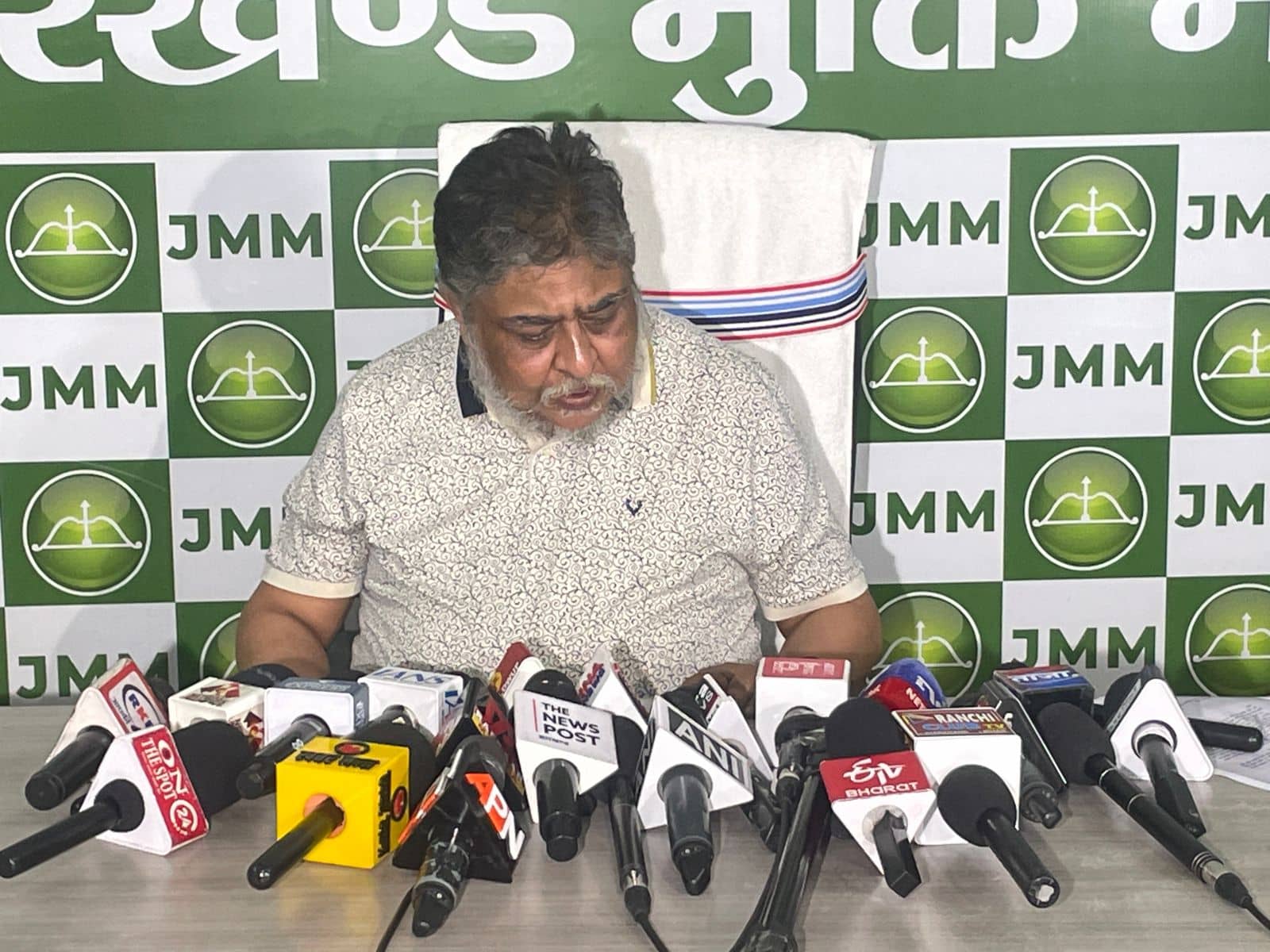 गठबंधन से अलग होते ही तेवर में झामुमो! झारखण्ड में राजद से अलग होने का किया इशारा