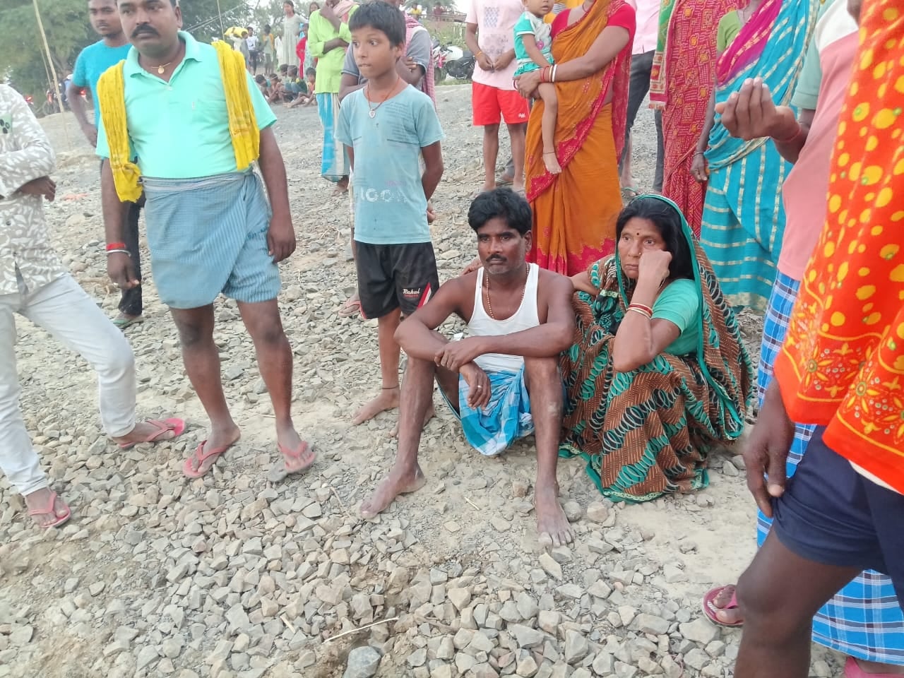 बड़ी खबर:साहिबगंज में बड़ा हादसा,छठ घाट बनाने गये दो किशोर गंगा नदी में डूबे, खोजबीन जारी