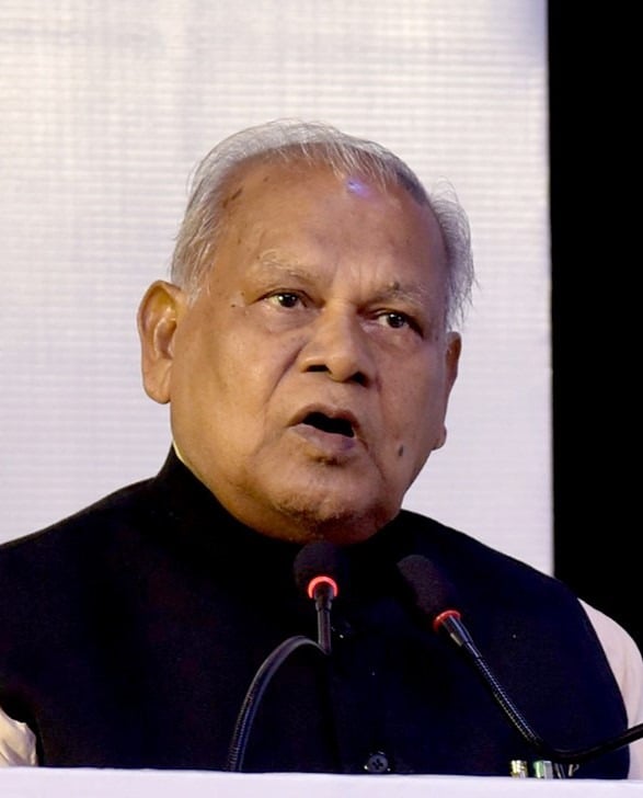 Bihar Elecion: चुनाव में पूर्व सीएम के रिश्तेदारों की बड़ी फौज ,जीतन राम मांझी सबसे आगे, बिहार पहुंचे पीएम ने क्या कहा, पढ़िए !