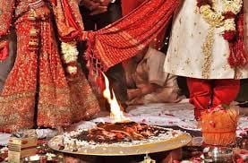 शादी के मंडप में दूल्हे की अनोखी मांगें! 10 शर्तें सुनकर रो पड़े ससुर, फिर दुल्हन ने भी जोड़ लिये हाथ