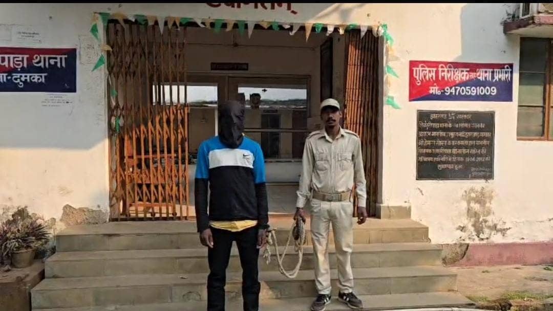 दुमका में फिर पेट्रोल कांड! पीड़िता की मां ने प्रेमी पर लगाया आरोप