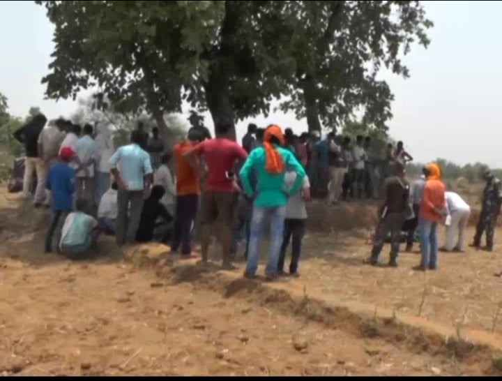 बहन की डोली उठने से पहले भाई की निकली अर्थी, मातम में बदल गया शादी समारोह