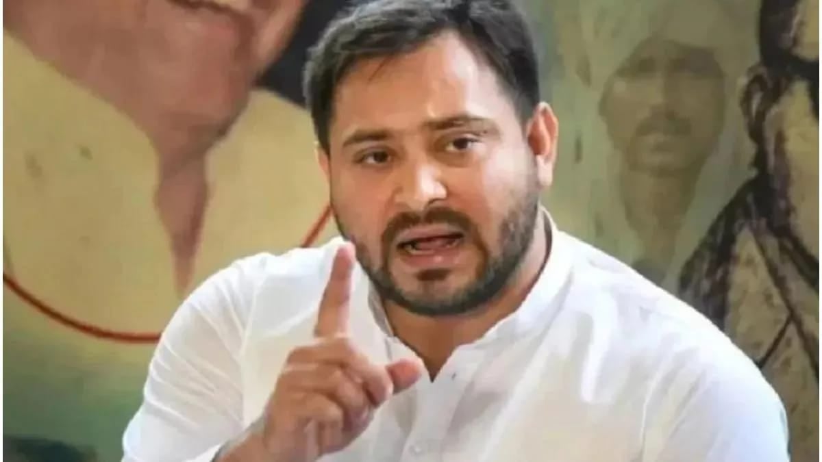 RJD का बड़ा एक्शन: चुनाव में बदनाम करने वाले ‘आपत्तिजनक’ गीतों पर 32 गायकों को भेजा कानूनी नोटिस