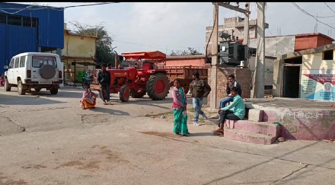 शराब पीने के दौरान विवाद में युवक की हत्या, शव को जलाने का प्रयास, जांच में जुटी पुलिस