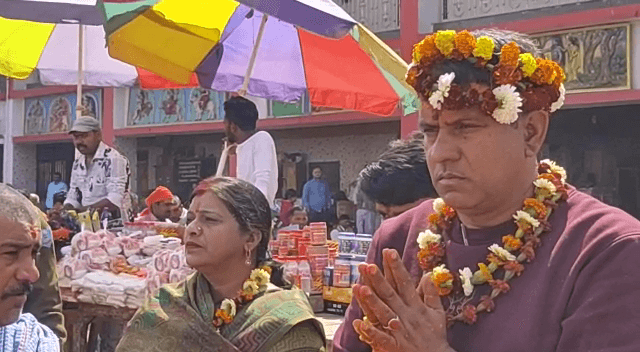 विधायक रणधीर सिंह सपरिवार पहुंचे बासुकीनाथ धाम, बाबा से की राज्य वासियों की खुशहाली की कामना