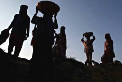 बड़ी खबर: मनरेगा में आउटसोर्सिंग बंद होगी, संविदा कर्मी 65 साल की उम्र तक करेंगे काम! बैठक में लग सकती है मुहर