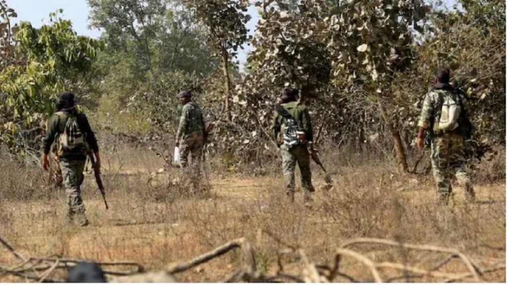 PLGA Week Alert: 8 दिसंबर तक नक्सल गतिविधियों पर हाई अलर्ट, बढ़ाई गई सुरक्षा