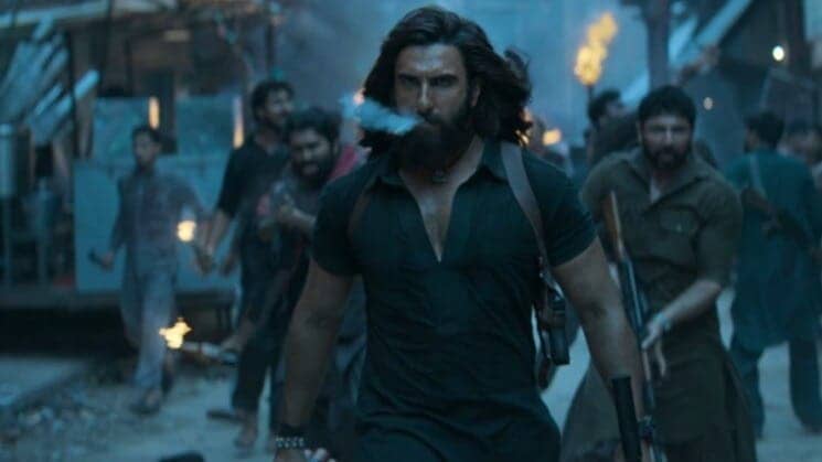 बिग स्क्रीन पर लौटा रणवीर का जादू, फिल्म ‘धुरंधर’ आज सिनेमाघरों में हुई रिलीज, फैंस में उत्साह